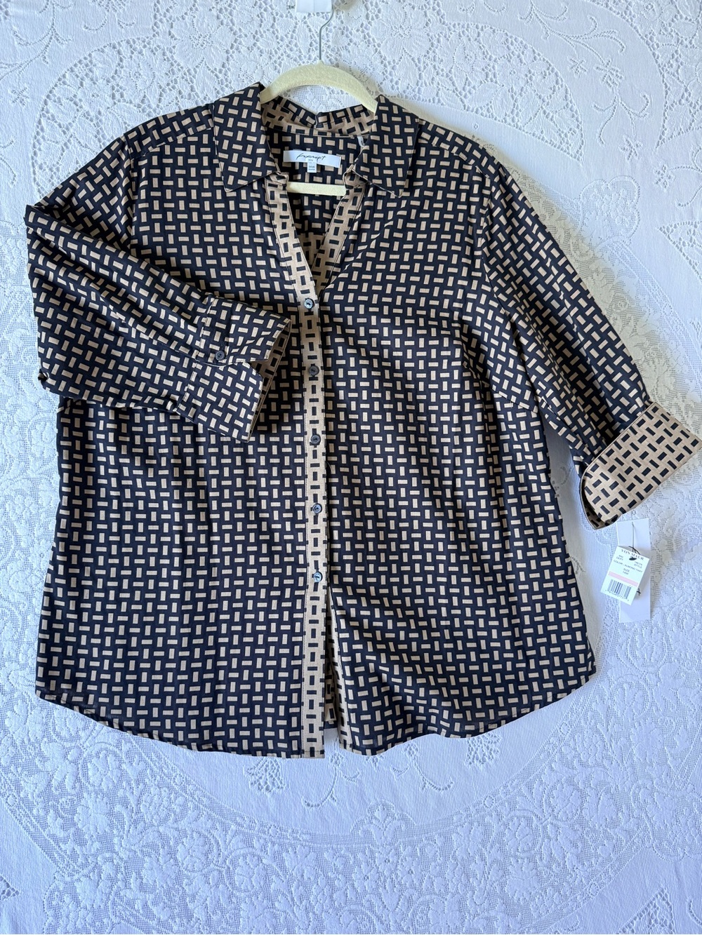 Foxcroft Harper Basketweave Black Cream Geometric Button-Down Shirt Plus 14W - Picture 1 of 10